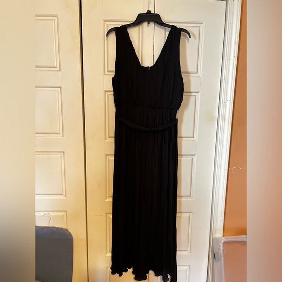 TCEC Pants - Pleated black jumpsuit